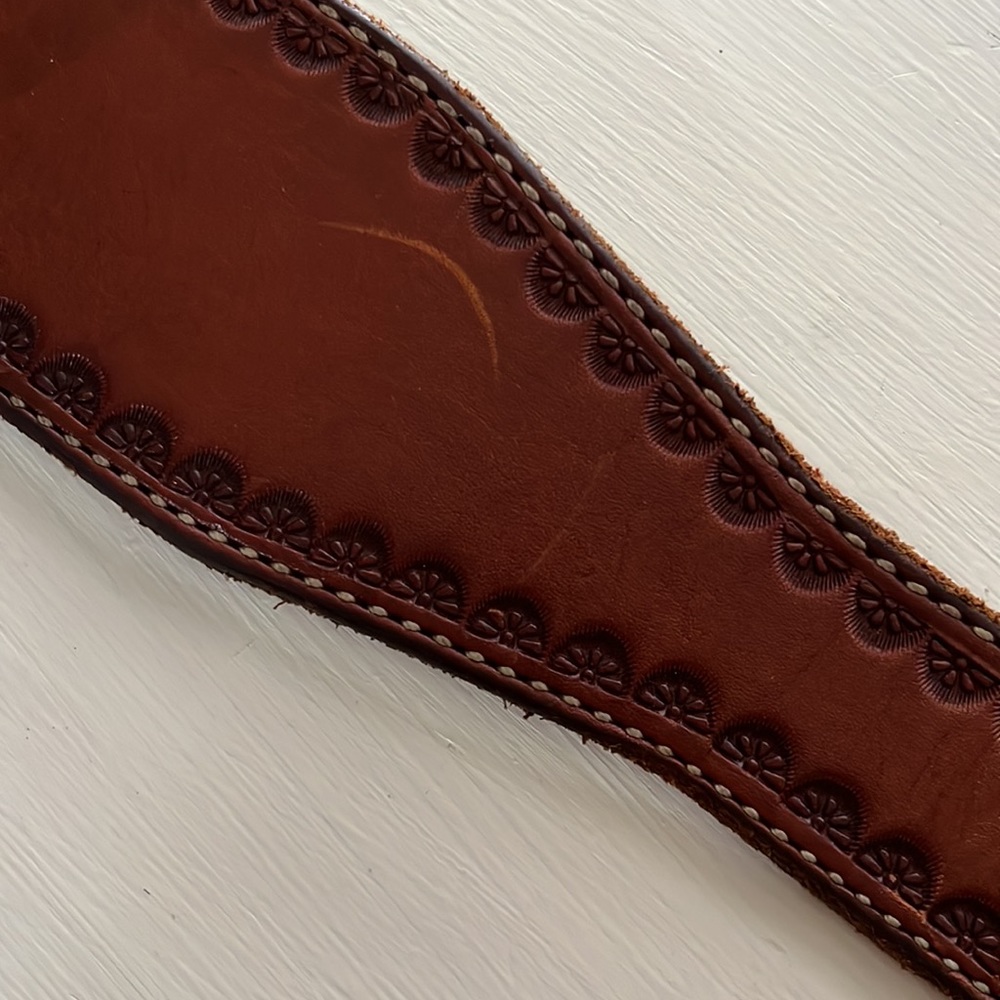 Solid Hand Hammered Leather Cartridge/Bullet Belt… - image 5